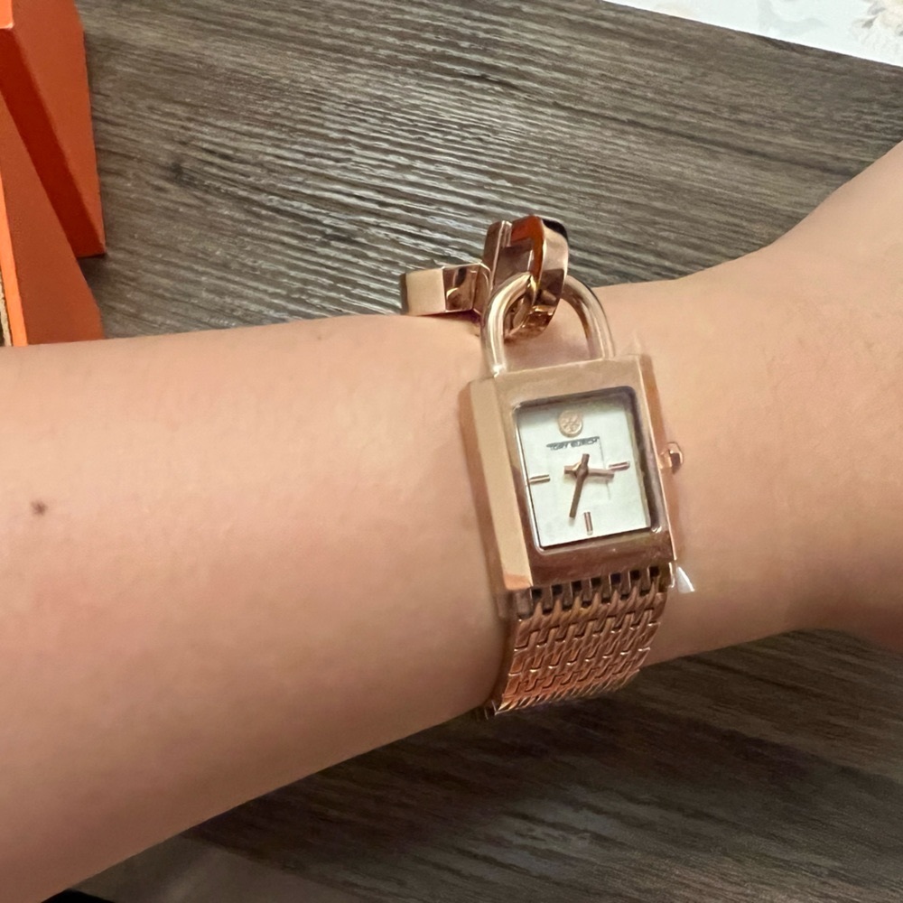 Tory Burch Watch (rose gold)